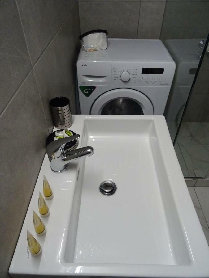 City Life Apartment In Athens Heart Exteriör bild